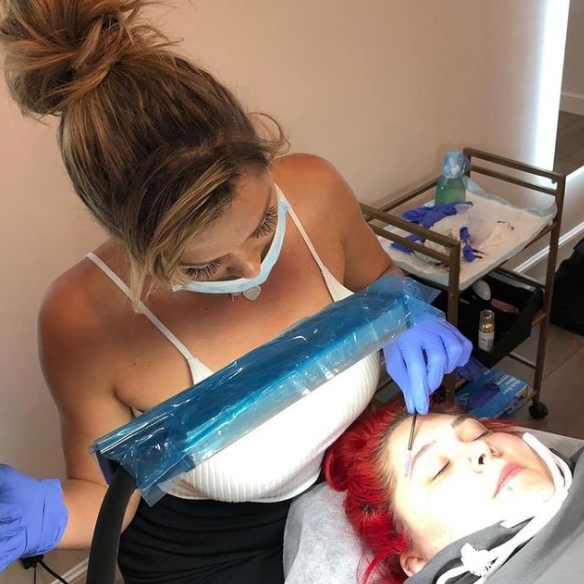 tattoo artist in san jose can give you microblading microblading in san jose, microbladed eyebrows, microblading artist, san jose microblading, milpitas microblading, santa cruz microblading, bay area microblading, san francisco microblading, learn how to microblade, microblading class, classes in san jose for microblading,